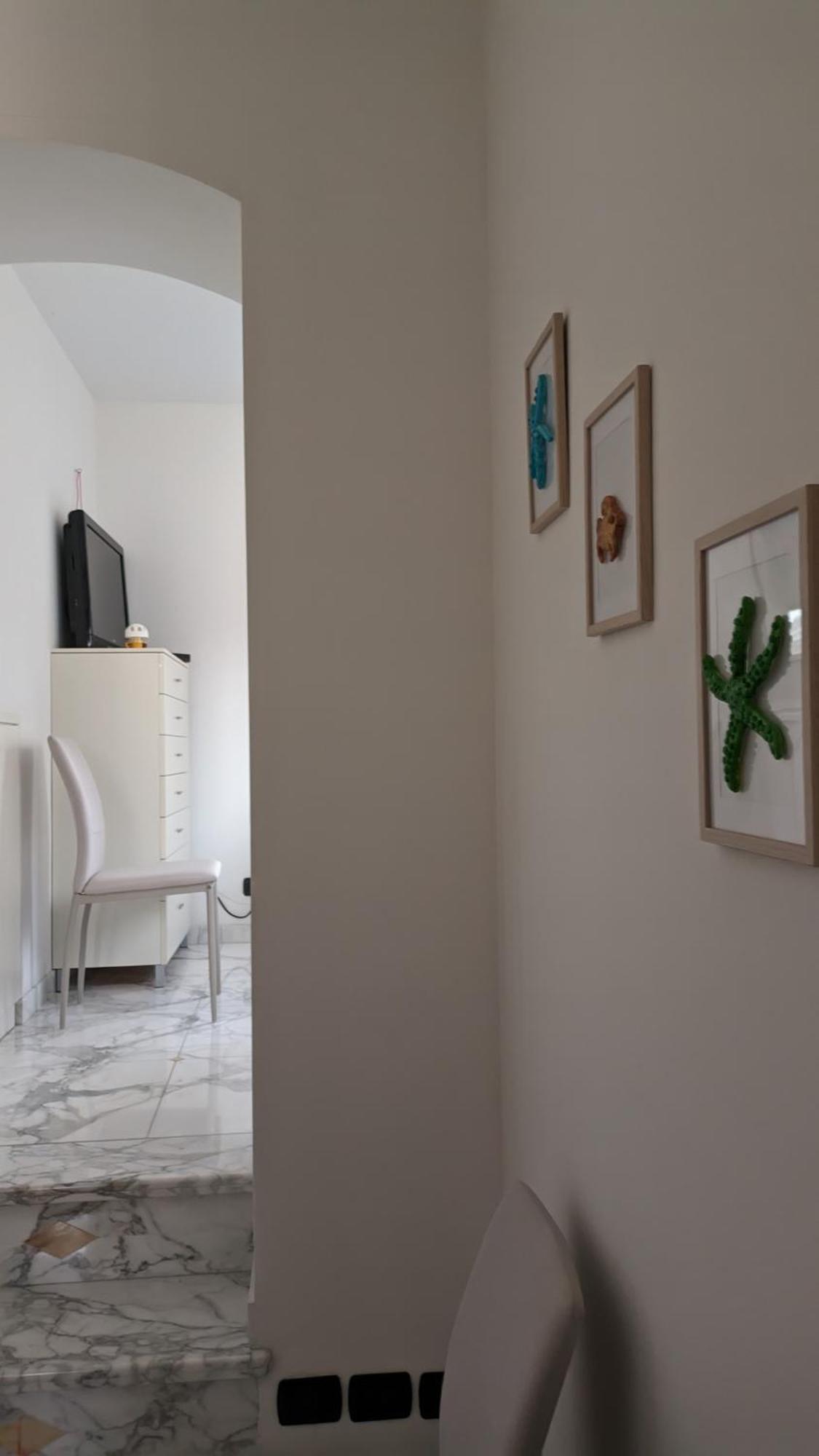 Appartamento 50 Mt Mare Con Parcheggio Riservato Riva Ligure Buitenkant foto