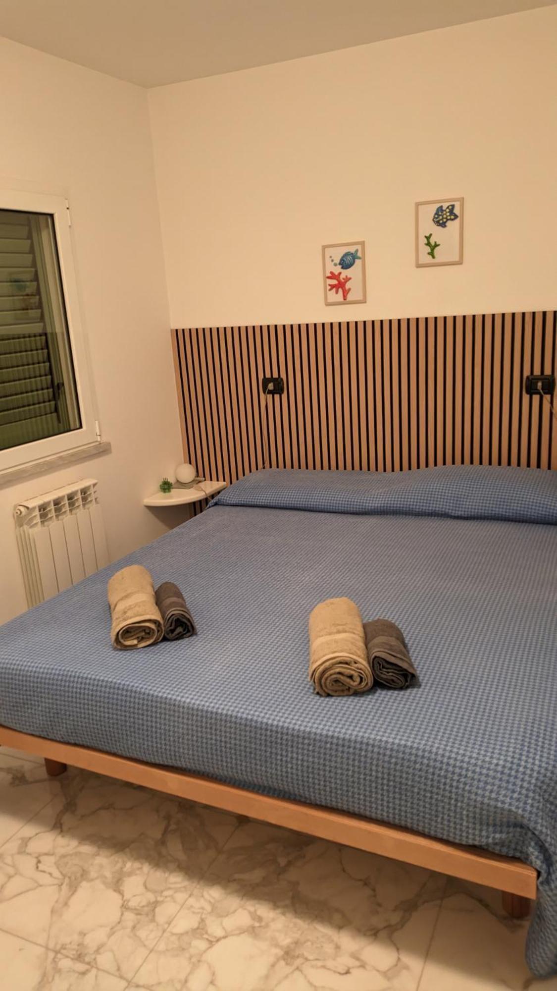Appartamento 50 Mt Mare Con Parcheggio Riservato Riva Ligure Buitenkant foto